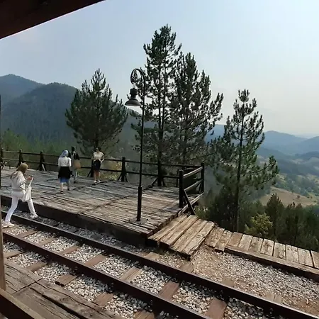 Kuca Za Odmor Vip Villa Kremna