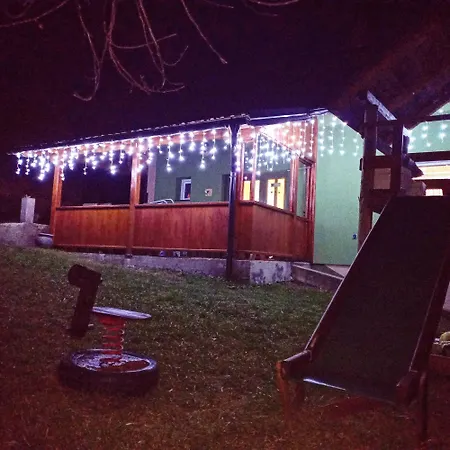 Kuca Za Odmor Vip * Kremna
