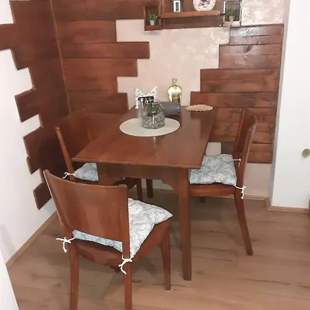 Kuca Za Odmor Vip * Kremna